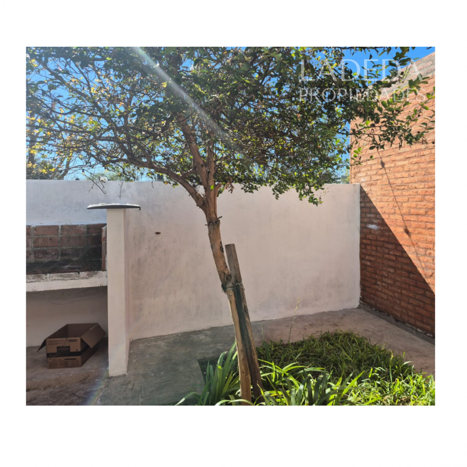 DEPARTAMENTO CON PATIO EN FUNES