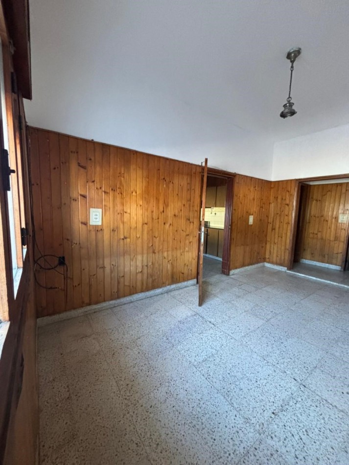 ARROYO SECO - CASA EN ESQUINA -Alvarado 501 (Alvarado y 9 de Julio) - Paralela al Club Athletic