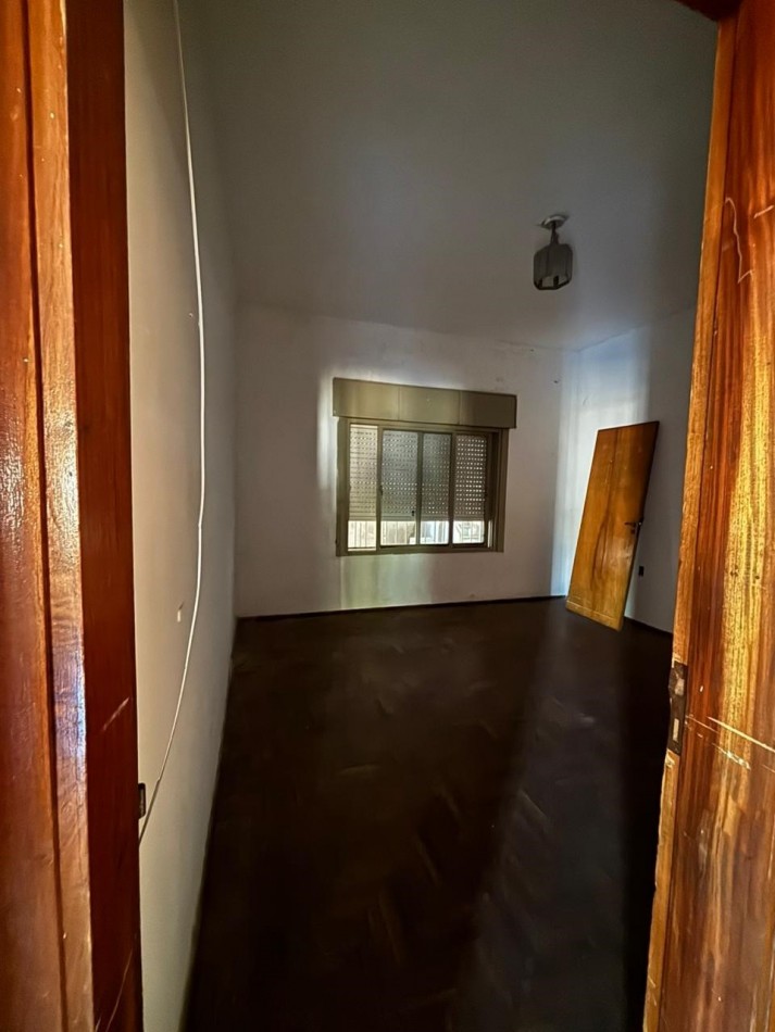 ARROYO SECO - CASA EN ESQUINA -Alvarado 501 (Alvarado y 9 de Julio) - Paralela al Club Athletic