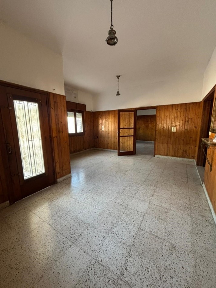 ARROYO SECO - CASA EN ESQUINA -Alvarado 501 (Alvarado y 9 de Julio) - Paralela al Club Athletic