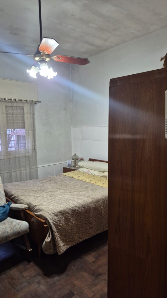 ALQUILO CASA AL FRENTE 2 DORMITORIOS- PATIO Y TERRAZA   - RIO DE JANEIRO 2478