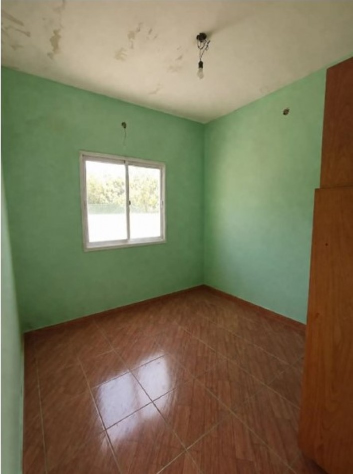 OPORTUNIDAD CASA CON PILETA EN PUEBLO ESTHER