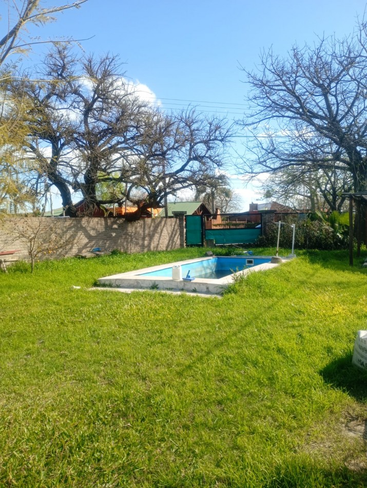 OPORTUNIDAD CASA CON PILETA EN PUEBLO ESTHER