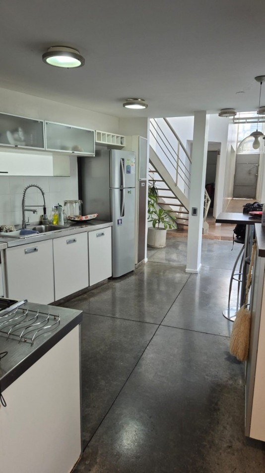 INCREIBLE CASA A LA VENTA -CONVINA CONFORD Y DISEÑO