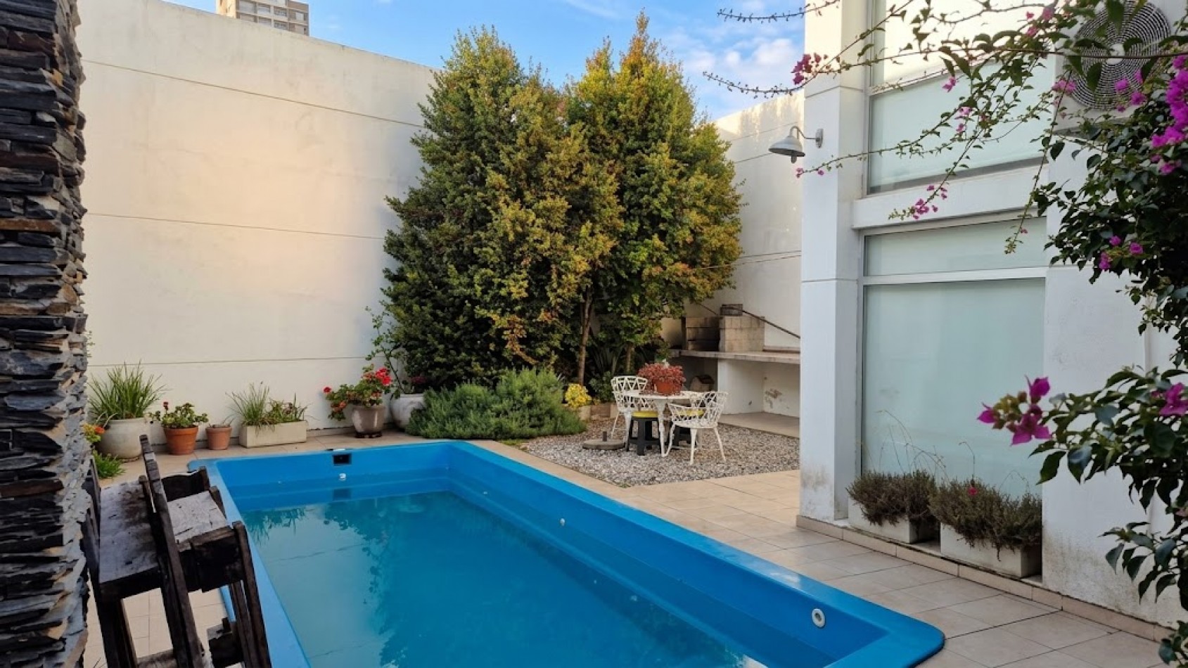INCREIBLE CASA A LA VENTA -CONVINA CONFORD Y DISEÑO