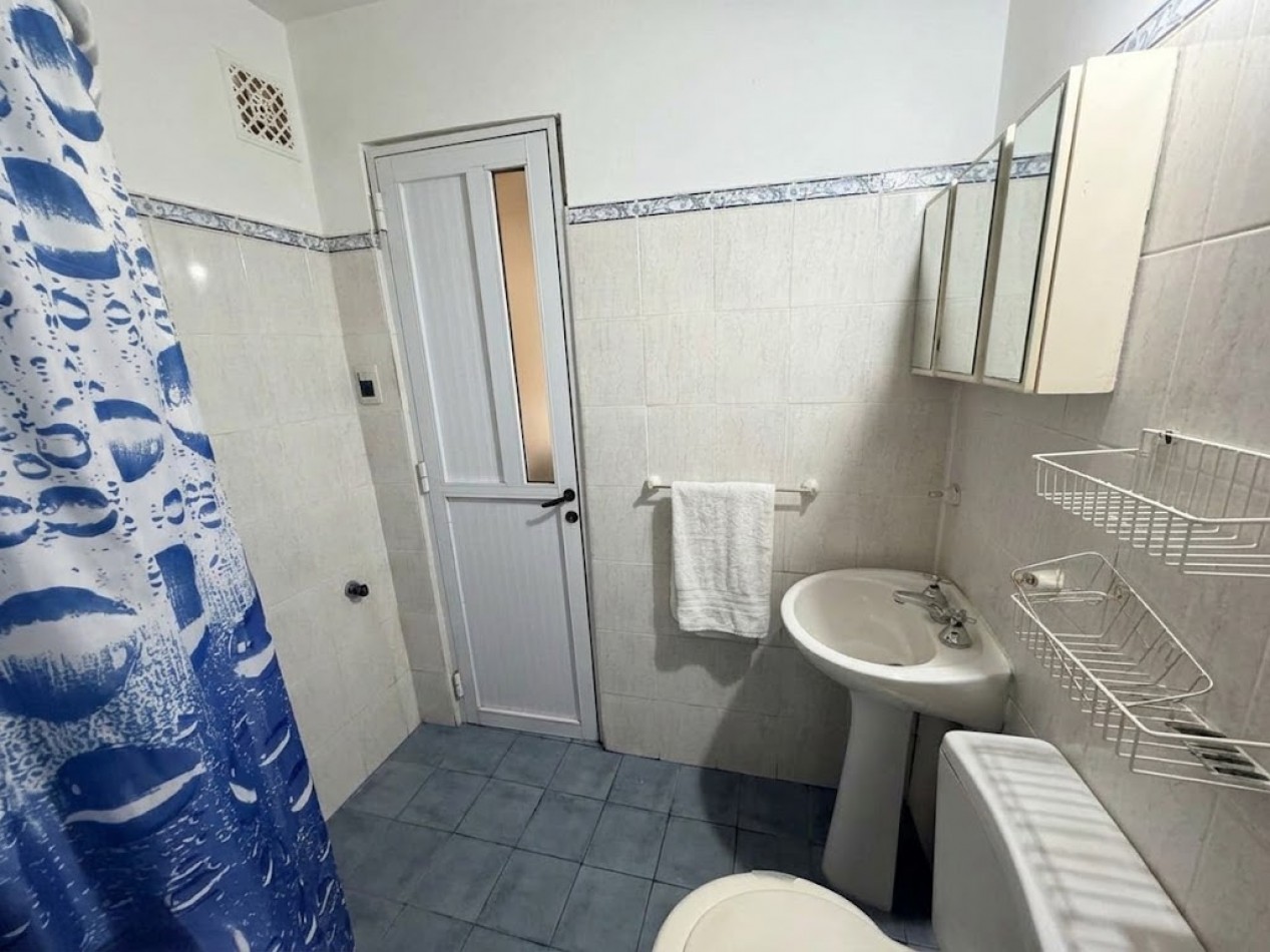 OPORTUNIDAD 2 CASAS EN EL BARRIO DE BELGRANO - CHUBUT AL 6300