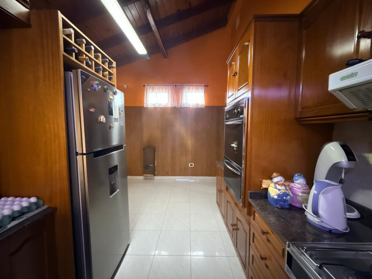 OPORTUNIDAD 2 CASAS EN EL BARRIO DE BELGRANO - CHUBUT AL 6300