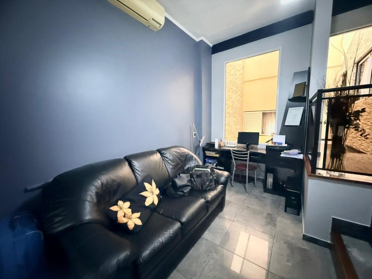 OPORTUNIDAD 2 CASAS EN EL BARRIO DE BELGRANO - CHUBUT AL 6300