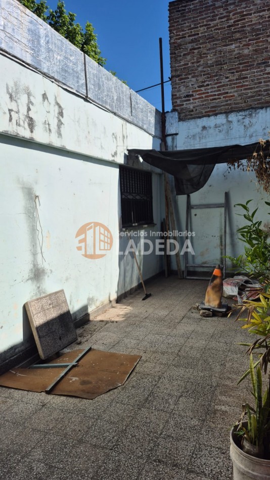 CASA DE PASILLO A 2 CUADRAS DE AV. SANTA FE 4800