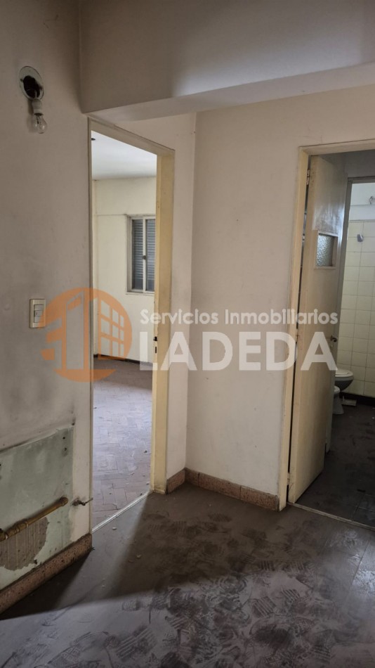 OPORTUNIDAD UNICA: 170 m² de Categoria a Reciclar en calle Cafferata