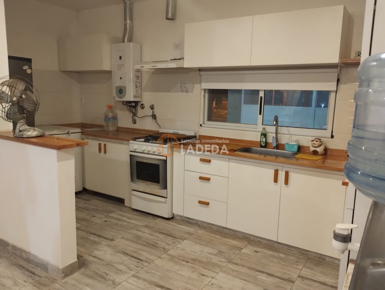 LA CAROLINA- ESPECTACULAR CASA DE 3 DORMITORIOS