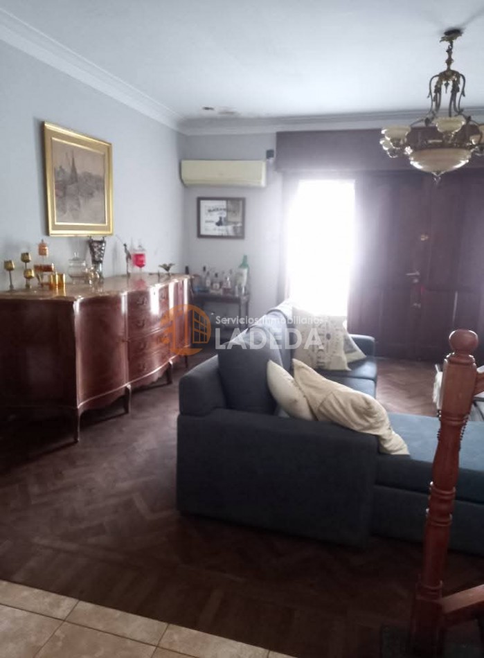 Elegancia y exclusividad sobre Bv. Rondeau 3724