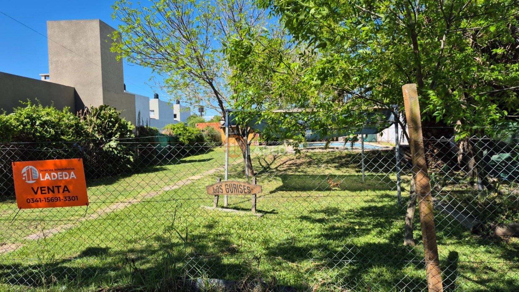 Lote con Quincho en Venta en Funes: ¡Ubicacion Inmejorable!