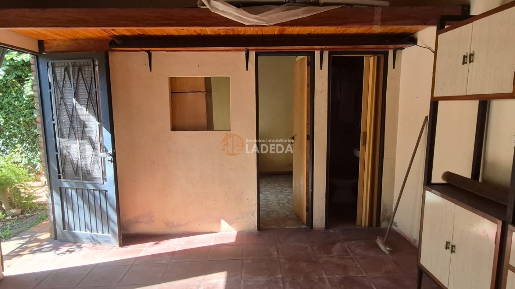 CASA DE PASILLO A 2 CUADRAS DE AV. STA. FE 4800