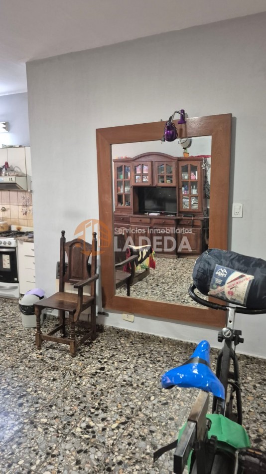 Casa 2 Dormitorios en Barrio Industrial