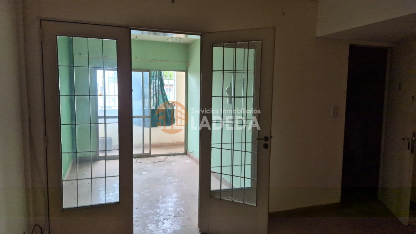 OPORTUNIDAD UNICA: 170 m² de Categoria a Reciclar en calle Cafferata