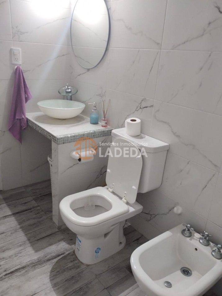 LA CAROLINA- ESPECTACULAR CASA DE 3 DORMITORIOS