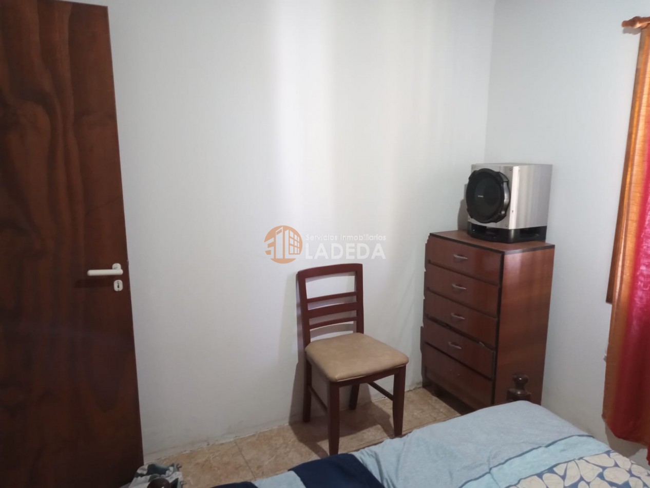 CASA CON PILETA - HERMOSO PARQUE EN PUNTA CHACRA - ROLDAN