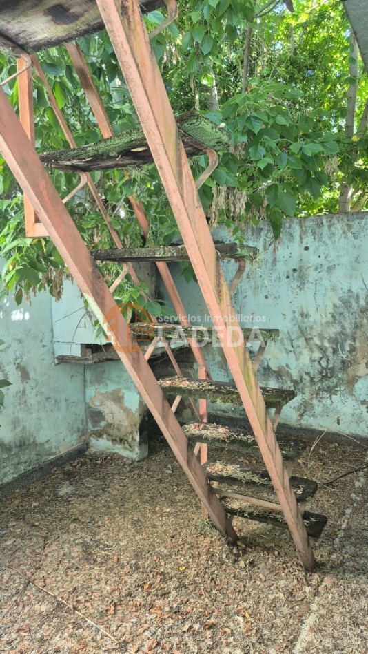 CASA DE PASILLO A 2 CUADRAS DE AV. SANTA FE 4800