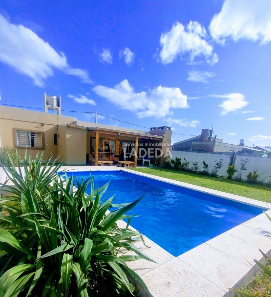 LA CAROLINA- ESPECTACULAR CASA DE 3 DORMITORIOS