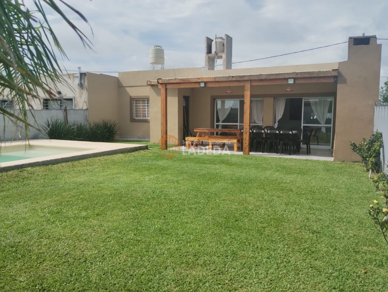 LA CAROLINA- ESPECTACULAR CASA DE 3 DORMITORIOS