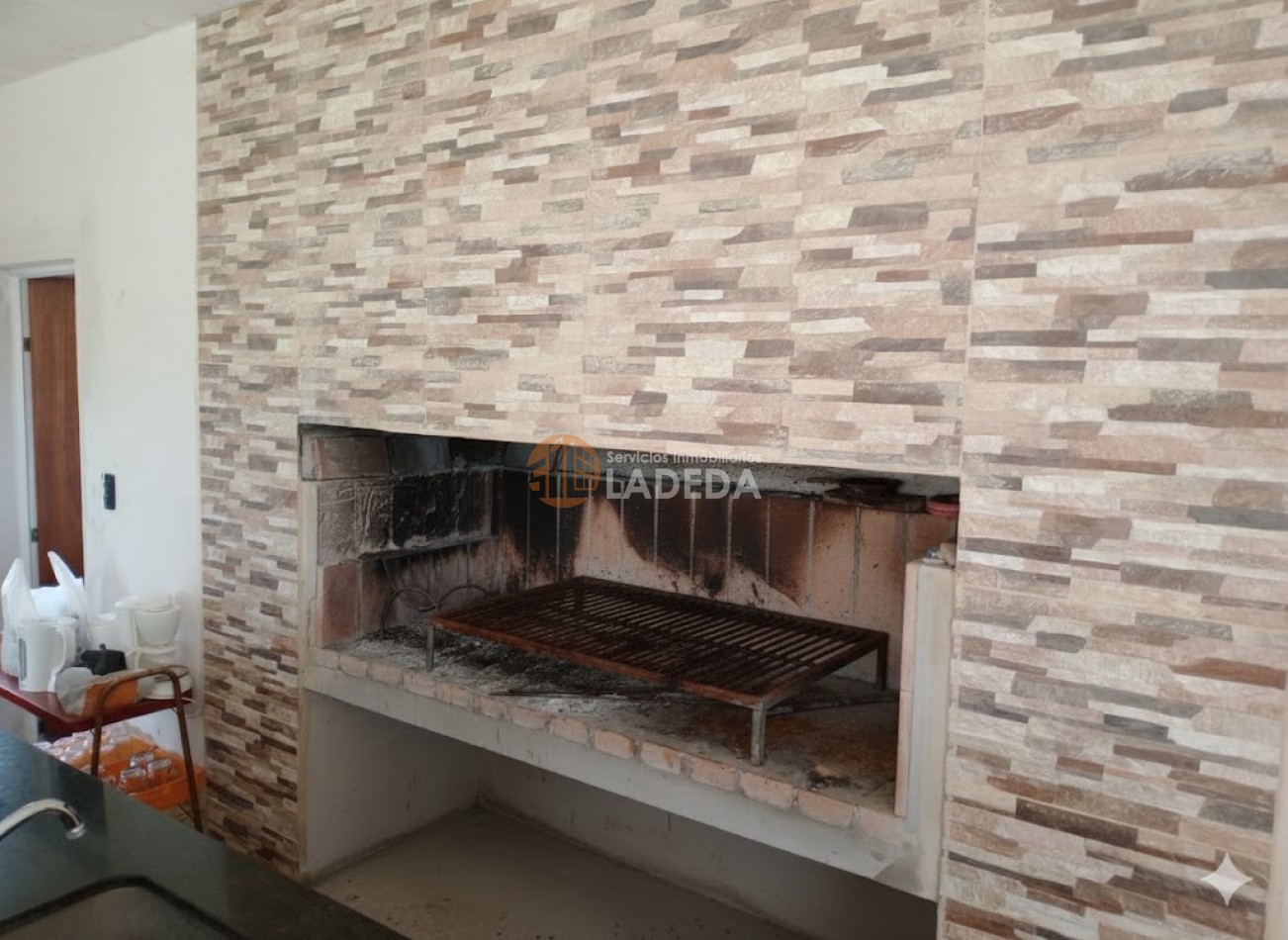 PUNTA CHACRA - LOTE PILETA Y CASA/QUINCHO PARA SEGUIR CONSTRUYENDO