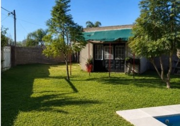 OPORTUNIDAD CASA CON PILETA EN PUEBLO ESTHER