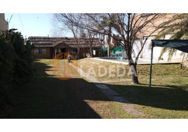 Lote con Quincho en Venta en Funes: ¡Ubicacion Inmejorable!