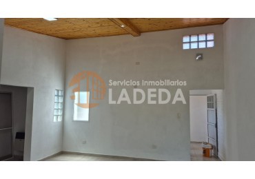 ALQUILER DEPARTAMENTO EN 1ER PISO FUNES - 
